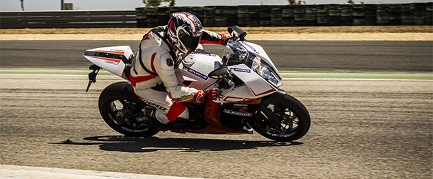 ktm rc8r