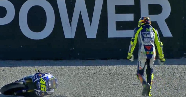 rossi crash valencia