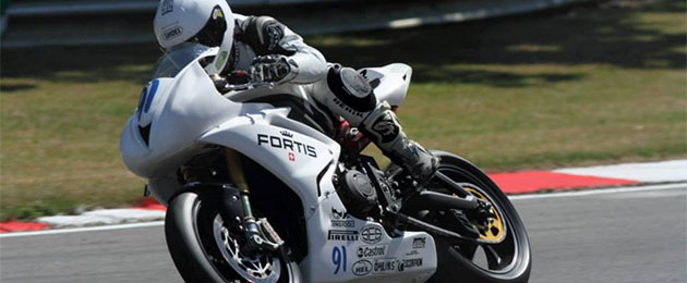 aleix aulestia brands hatch