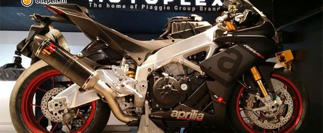 aprilia rsv4 rr 2015