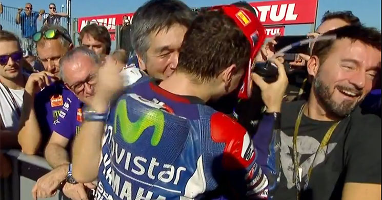 biaggi-lorenzo-valencia-2.jpg