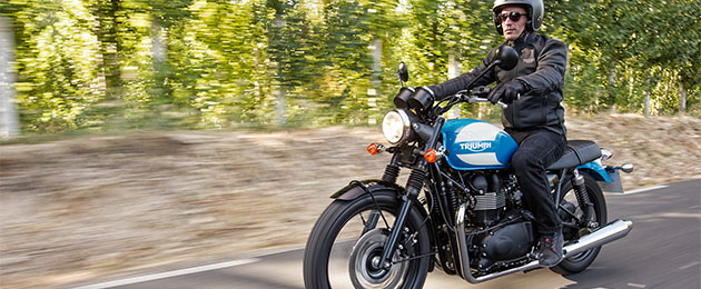 triumph bonneville 2015