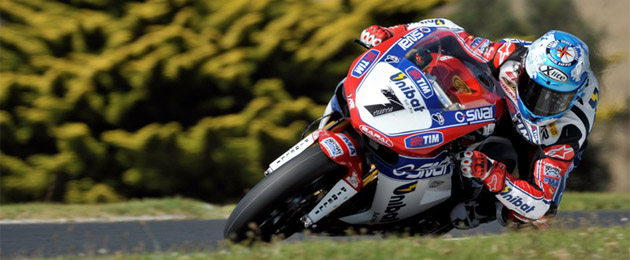 carlos checa