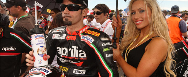 paddock girls phillip island 2012