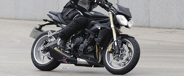 triumph street tiple 2013