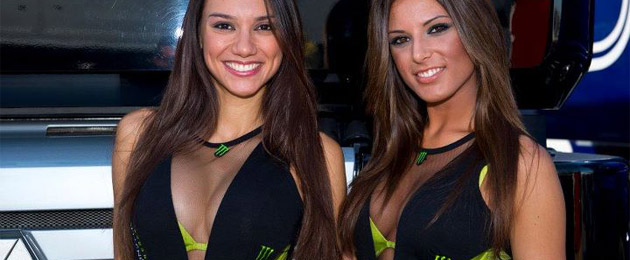 paddock girls montmelo 2012