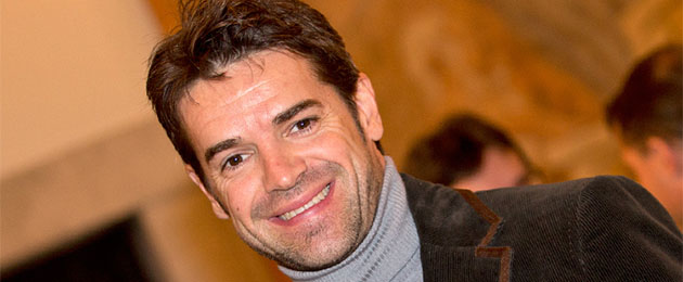 carlos checa