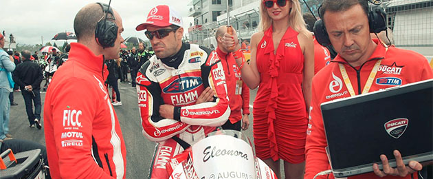 carlos checa