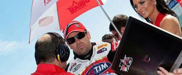 carlos checa