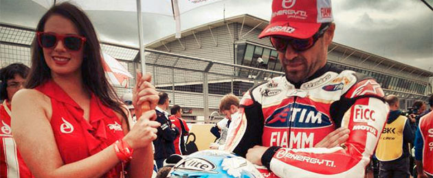 carlos checa silverstone