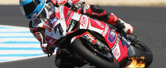 carlos checa panigale phillip island 2013