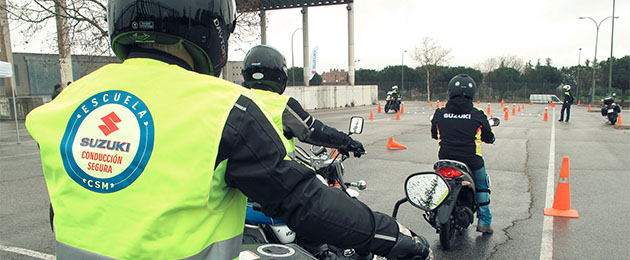 escuela conduccion suzuki