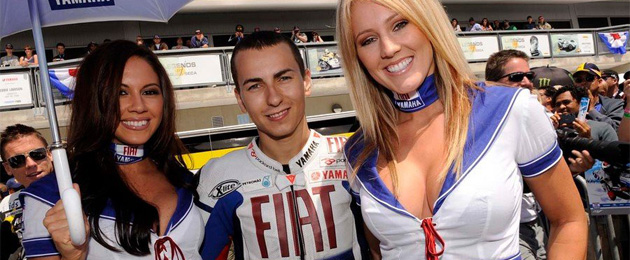 paddock girls laguna seca