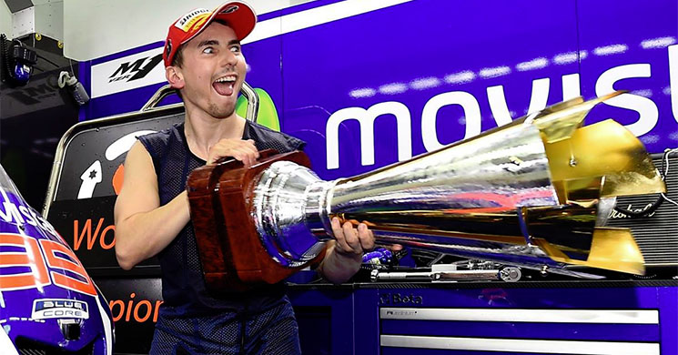 jorge-lorenzo-2015-campeon.jpg