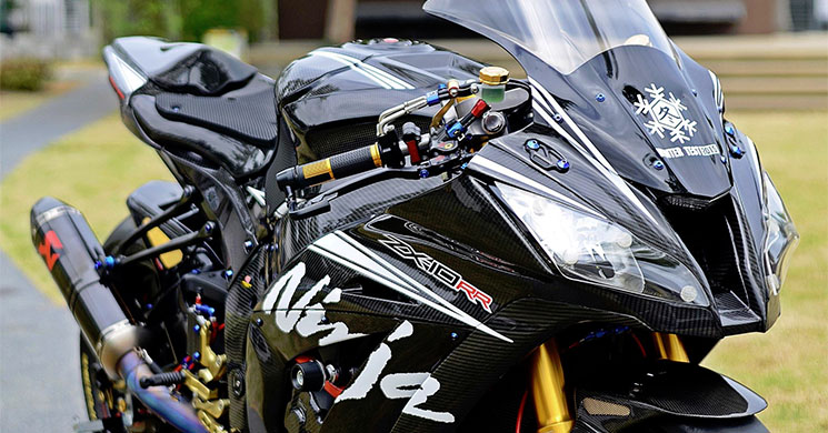 Kawasaki Ninja ZX-10R Full Carbono réplica SBK