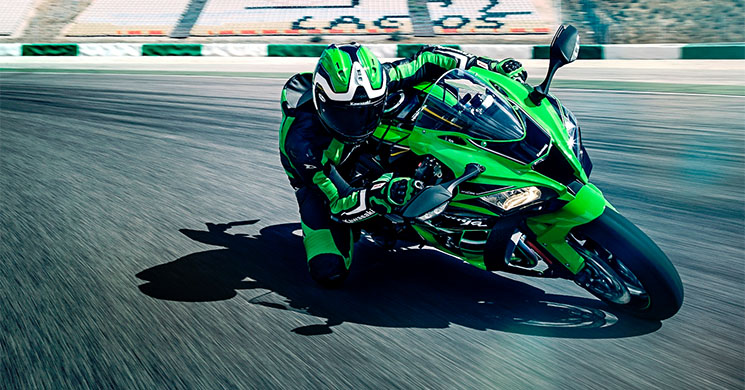kawasaki-zx10r-2016(1).jpg