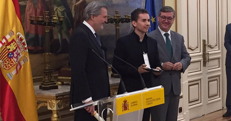 lorenzo-medalla-oro.jpg