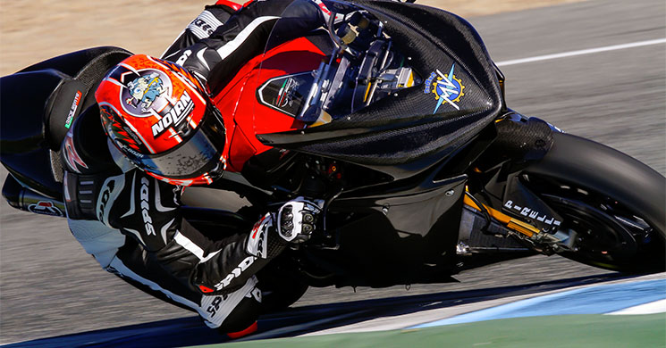 melandri-mvagusta-jerez.jpg