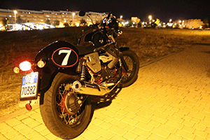 moto guzzi v7 racer