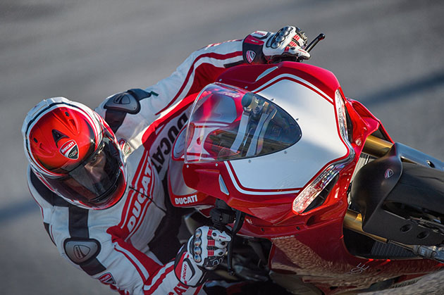 ducati panigale R 2015