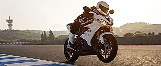triumph daytona 675
