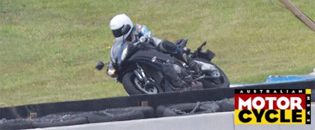 yamaha r1 2015