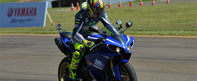 yamaha r1 rossi