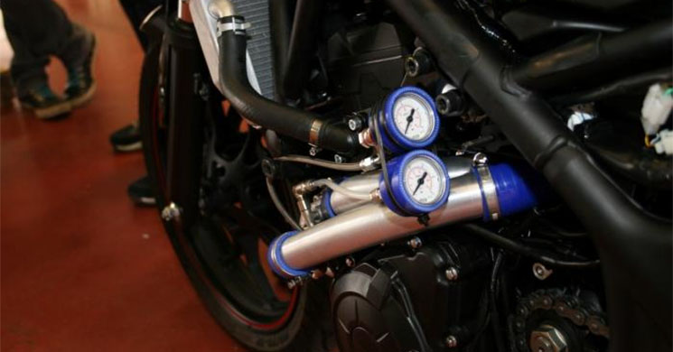 yamaha-yzf-r3-turbo-2.jpg